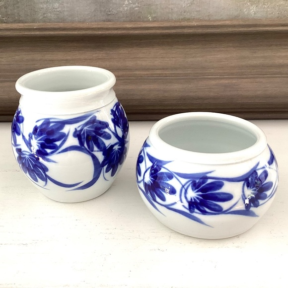 Vintage Sheepscot River Pottery BLUE FLORAL 2 Vases Studio Pottery Maine 1991 - Picture 3 of 12
